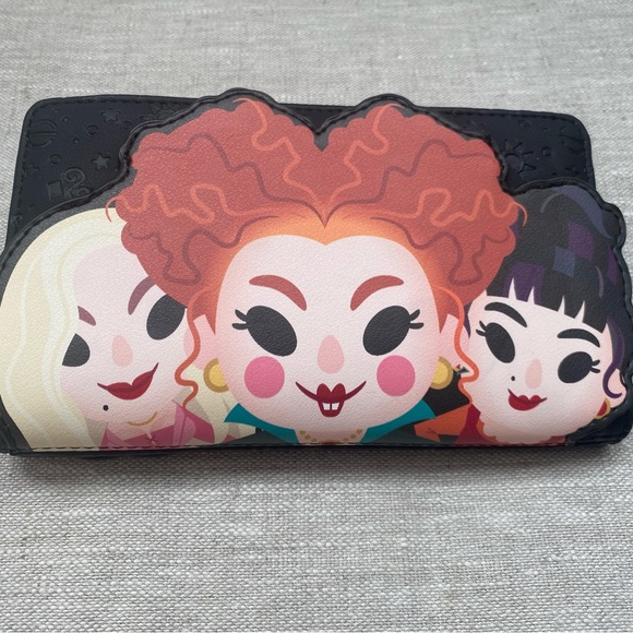 Sanderson Sisters Wallet NEW - Picture 1 of 5